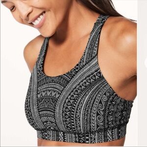 Lululemon Entwined Energy Nulux Sports Bra